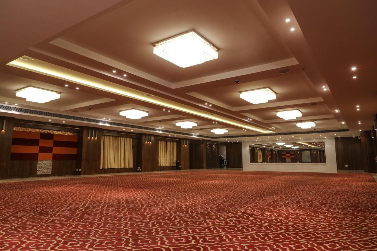 Hotel The Grand Āsansol Exteriér fotografie